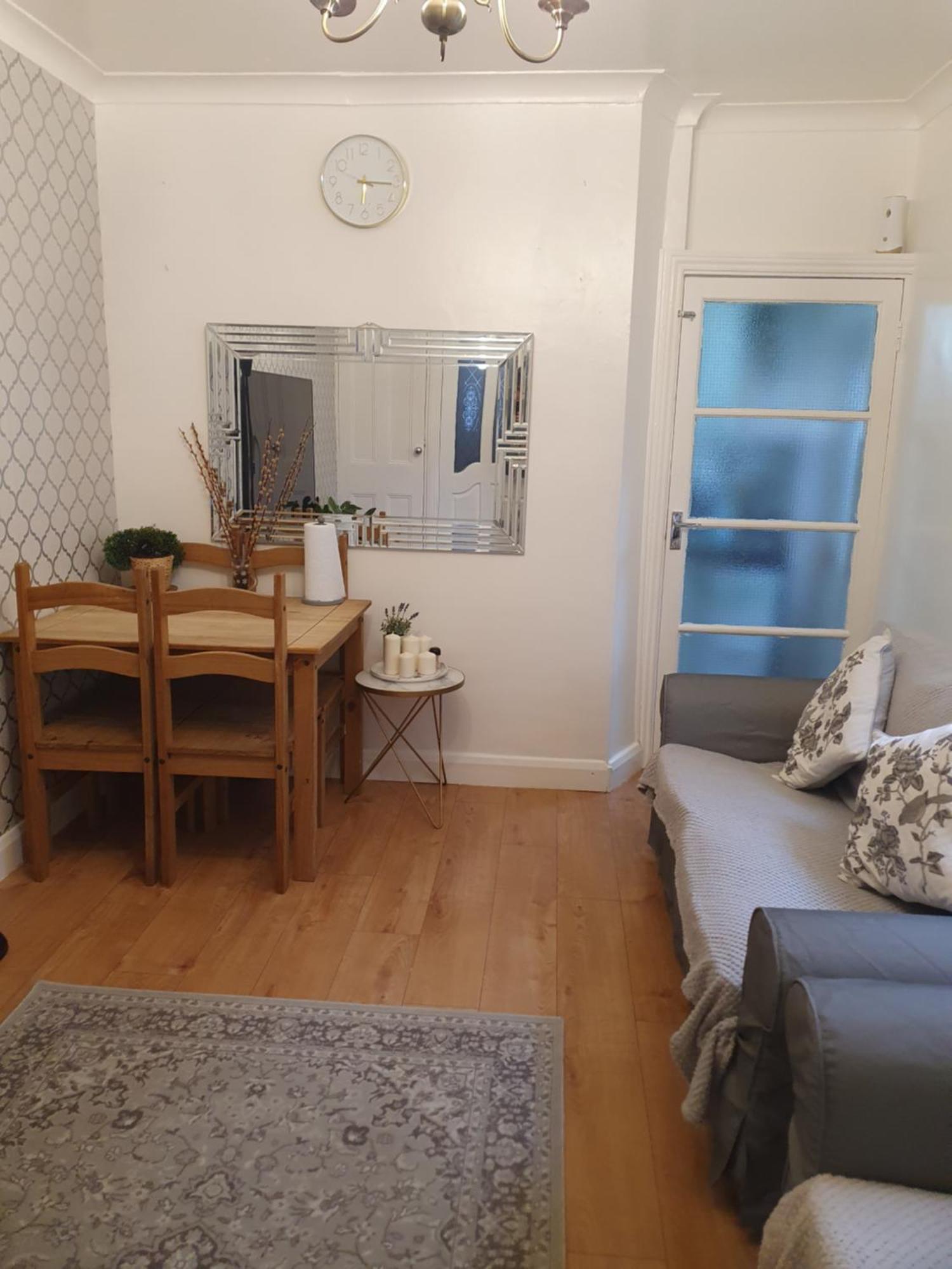 Private Double Room In Cardiff Exterior foto