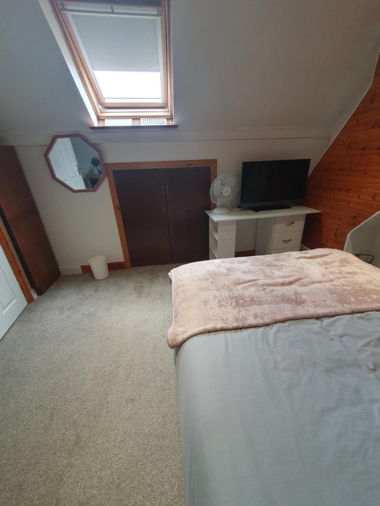 Private Double Room In Cardiff Exterior foto